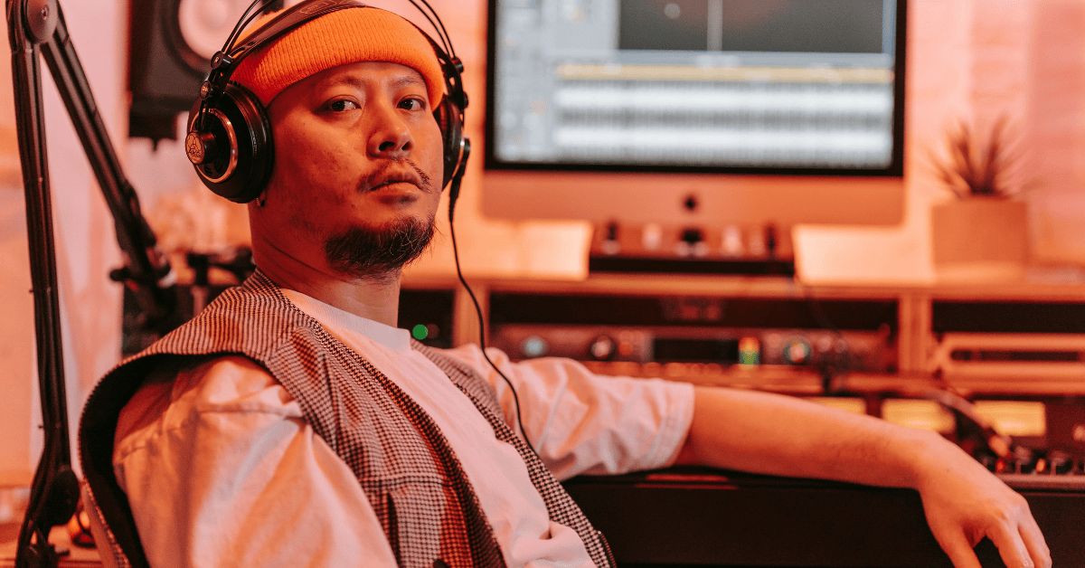 PROTECT YOUR SOUND ENSURING PROFESSIONAL SUCCESS WITH RELIABLE AUDIO EQUIPMENT SUCCESS CASE